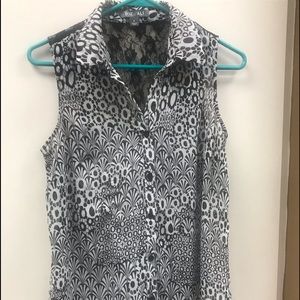 Roz& Ali small S top